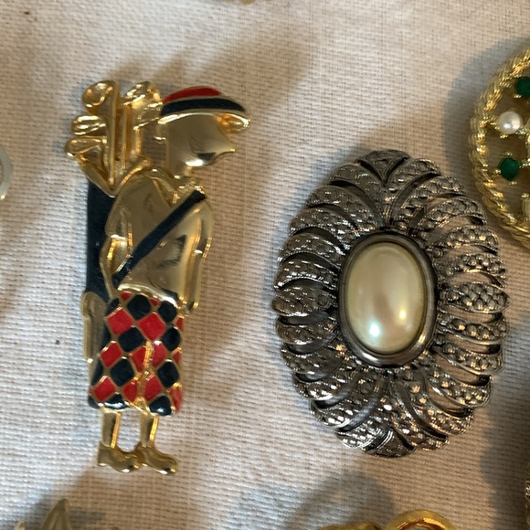Lot of vintage brooches - Picture 7 of 7